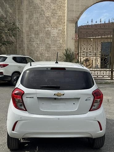 Продажа авто: Chevrolet Spark: 2018 г., 1 л, Бензин, Хэтчбэк — 6