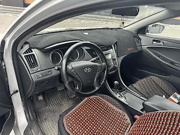 Продажа авто: Hyundai Sonata: 2011 г., 2 л, Автомат, Газ, Седан — 6