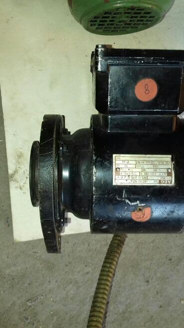 генератор динам: Продаю электродвигатели 3ф с редуктором и шкивами немецской — 1