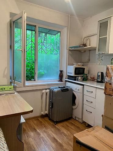 1 комната, 33 м², 104 серия, 1 этаж, Косметический ремонт