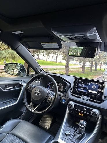 111: Toyota RAV4: 2019 г., Гибрид, Кроссовер — 9