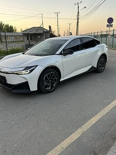 тойота приус гибрид цена: Toyota bZ3: 2023 г., 5.5 л, Автомат, Электромобиль, Седан — 2