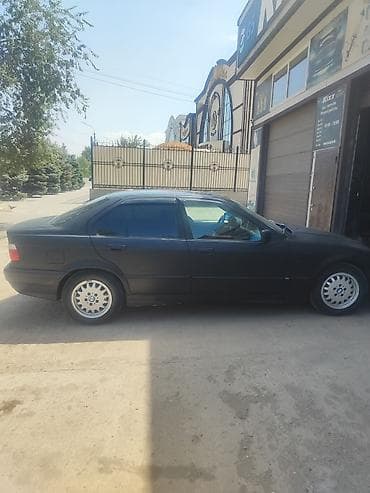 бмв е 60 салон: BMW 3 series: 1991 г., Седан — 3