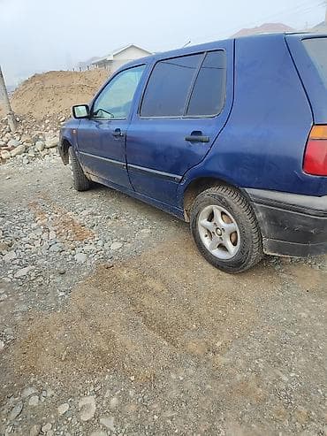 автомобиль гольф: Volkswagen Golf: 1994 г., 1.6 л, Ручные, Бензин, Хэтчбэк — 3