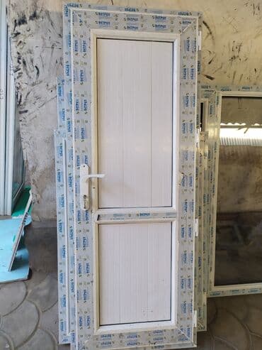 изготовление сейфов под заказ: Терезе айнек, Пластиковый окна — 16