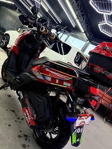 на прадо 120: Макси-скутер Tank, 180 куб. см, Бензин, Новый — 4