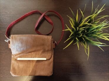 Сумки в отличном состоянии м.7мкр 25дом at lalafo.kg Сумки в отличном состоянии м.7мкр 25дом