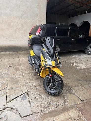 Мототехника: Скутер түрү 150 куб. см, Бензин — 1