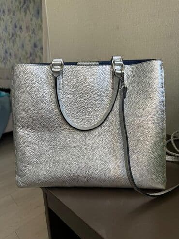 женский кошелек для карточек: Б/к Сумка-тоут серебристого цвета - Материал: фактурная — 1