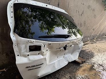 Крышка багажника Subaru, Оригинал