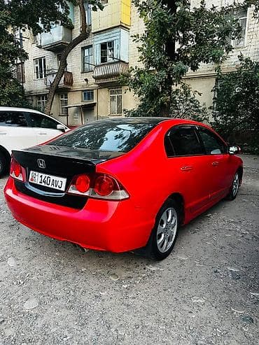 01: Honda Civic: 2006 г., 1.8 л, Автомат, Бензин, Седан — 2