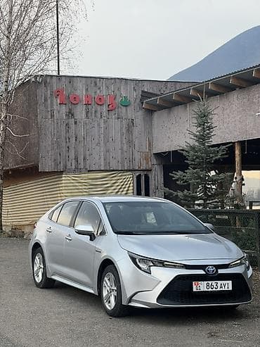 тойота приус с: Toyota Corolla: 2020 г., 1.6 л, Автомат, Гибрид, Седан — 1