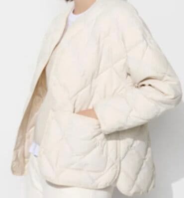 плащи от дождя: 1. Продаю белую куртку Uniglo, новая с этикеткой. Размер 3ХЛ — 3