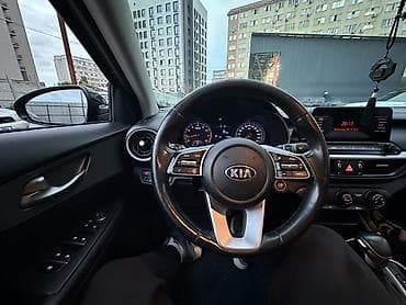 киа 2003: Kia K3: 2019 г., Автомат, Седан — 5