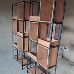 металлическая полка: Банкетка, Текчелерсиз — 25