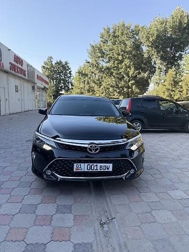 01: Toyota Camry: 2017 г., 2.5 л, Автомат, Бензин, Седан — 1
