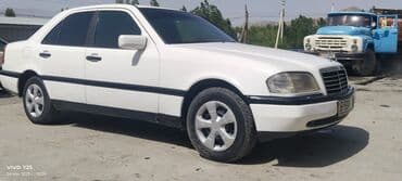 женские машины не дорогои: Mercedes-Benz C-Class: 1995 г., 1.8 л, Механика, Бензин, Седан — 6