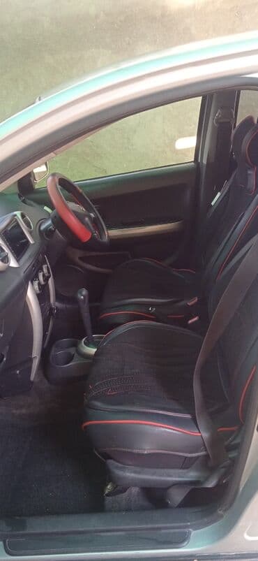 глушитель на опель зафира а: Toyota ist: 2003 г., 1.3 л, Автомат, Бензиновая, Хэтчбэк — 5