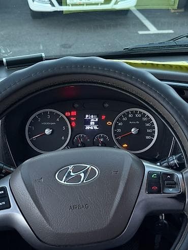 kia karnaval: Легкий грузовик, Hyundai, Стандарт, До 1 т, Б/у — 6