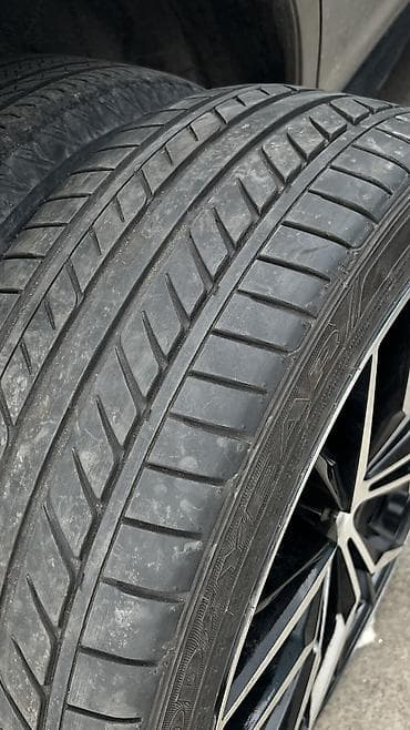 et35: Колеса в сборе 245 / 40 / R 20, Лето, Б/у, Комплект, Литые, отверстий - 5 — 7