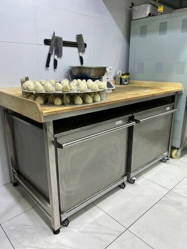 продаю оборудование для кафе: Изделия из нержавейки, стол холодильник, стол кондитерский, стол — 7