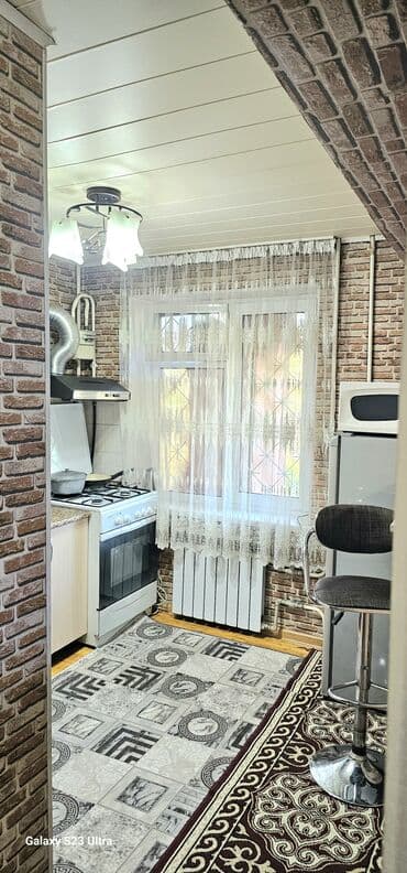 жер уйдон квартира берем: 2 бөлмө, Жаздык, жууркан-төшөк каптары, Кондиционер, Алдын ала ээлөө — 25