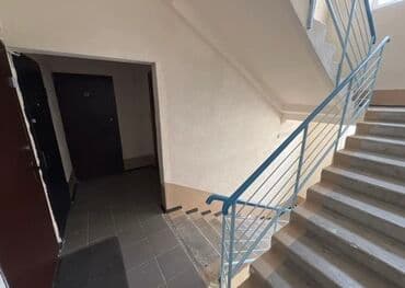 сдаю квартиру бишкек кок жар: 1 комната, 45 м², 106 серия улучшенная, 8 этаж, Евроремонт — 11