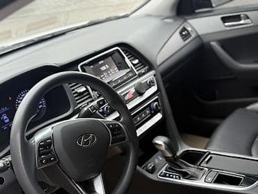 экспортный вариант: Hyundai Sonata: 2021 г., 2 л, Автомат, Газ, Седан — 10