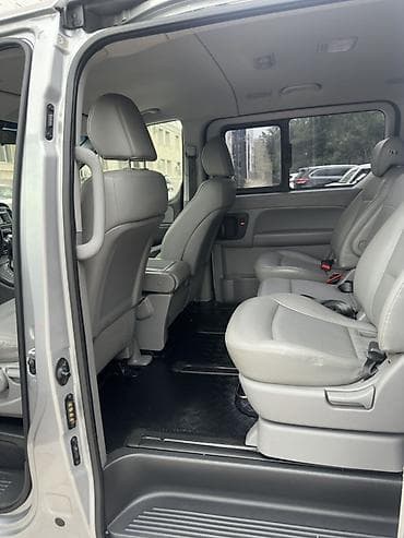 Продажа авто: Hyundai Starex: 2018 г., 2.4 л, Автомат, Дизель, Минивэн — 10