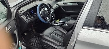 tesla 3: Hyundai Sonata: 2023 г., 2 л, Автомат, Газ, Седан — 5