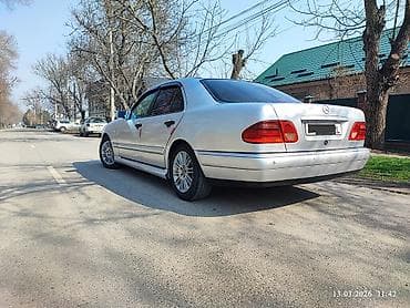 Продажа авто: Mercedes-Benz E-Class: 1997 г., 2 л, Ручные, Бензин, Седан — 3