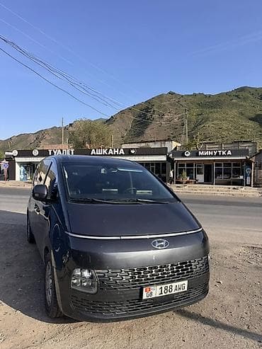 Hyundai Staria: 2022 г., Минивэн