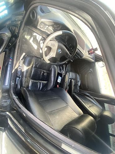 э 39: BMW 525: 1992 г., 2.5 л, Ручные, Бензин, Седан — 3