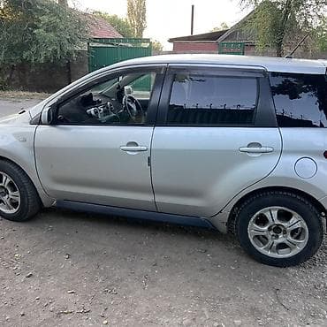 rx 6000: Toyota Ist: 2003 г., Автомат, Бензин, Хэтчбэк — 6