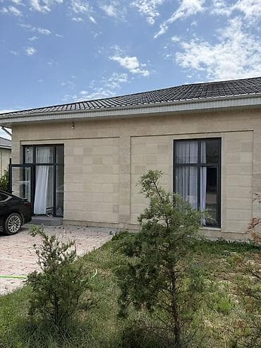 1 ком куплю: Сдается современный одноэтажный коттедж с панорамным остеклением и — 2