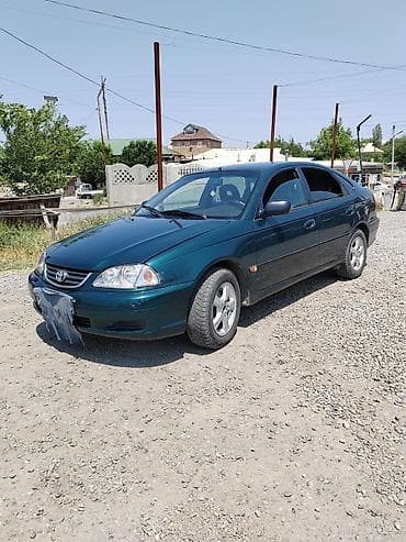 Toyota Avensis: 2002 г., Хетчбек — 6