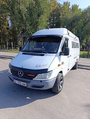 Жүк ташуучу унаа, Mercedes-Benz — 6