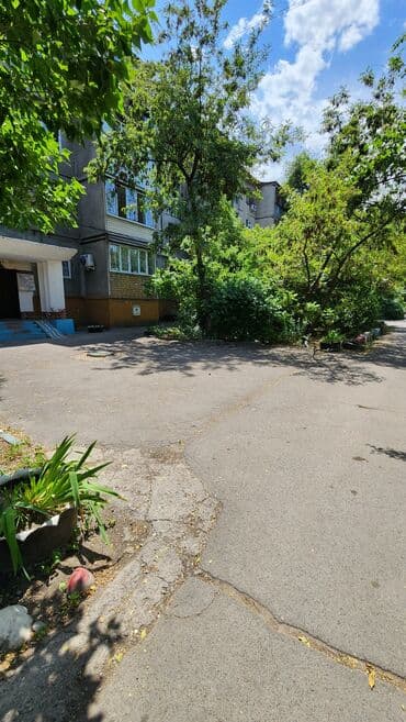 квартиры на долгий срок жибек жолу: 1 комната, 33 м² — 10