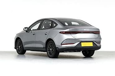 BYD: BYD Qin: 2025 г., Автомат, Гибрид, Седан — 4