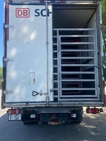 грузовой atego: Mercedes-Benz : 2010 г., 6.4 л, Механика, Дизель — 9