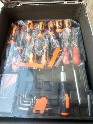 набор ключей в чемодане цена: Продаю Набор Инструментов 186 Pcs "Чемодан" Набор Абсолютно новый! — 8