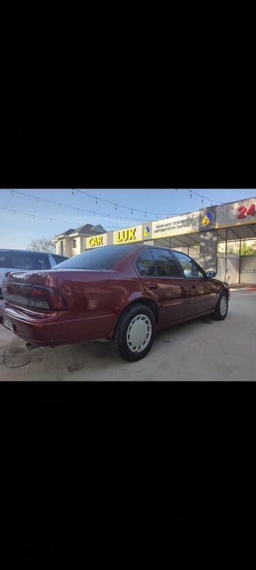 2 9 муссо: Nissan Maxima: 1992 г., 3 л, Механика, Бензин, Седан — 3