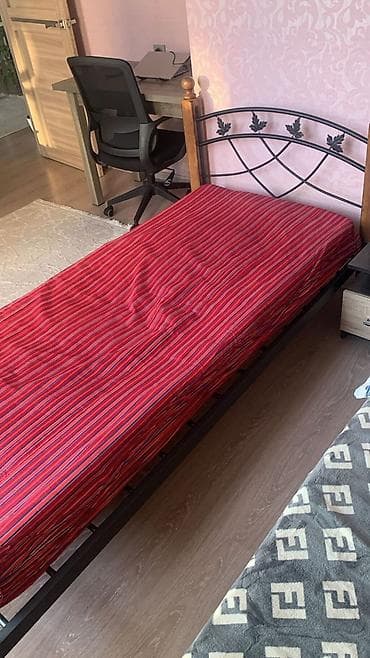 Комплектующие для мебели: Спальный матрас, Б/у, Односпальный, Пружинный, Матрасы средней жесткости — 1