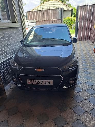 mers 3 2: Chevrolet Spark: 2017 г., 1 л, Автомат, Бензин, Хэтчбэк — 4
