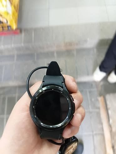 Б/у оригинал Смарт‑часы Samsung Galaxy Watch 4 (серия с вращающимся — 2