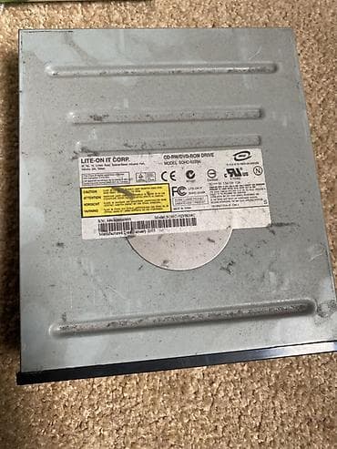 дисковод для пк: Оптический привод LITE-ON IT CORP. CD‑RW/DVD‑ROM - Модель: SOHC‑5238K — 1
