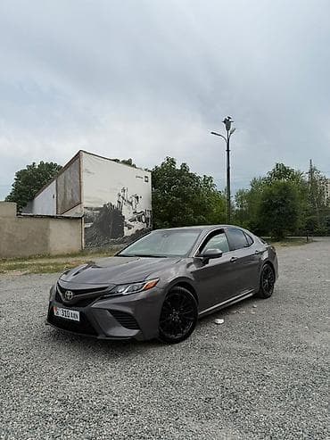 Toyota Camry: 2019 г., 2.5 л, Автомат, Бензин, Седан at lalafo.kg Toyota Camry: 2019 г., 2.5 л, Автомат, Бензин, Седан