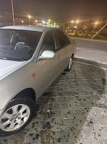 Toyota Camry: 2002 г., 2.4 л, Автомат, Газ, Седан — 3