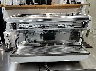 трамбов: Кофе машина Nuova Simonelli Appia 2 Традиционная кофемашина Nuova — 1