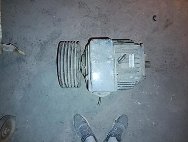 матор воды: Электродвигатель, Трехфазные, Мощность: 5,5 кВт, Обороты: 1500 об/мин — 3